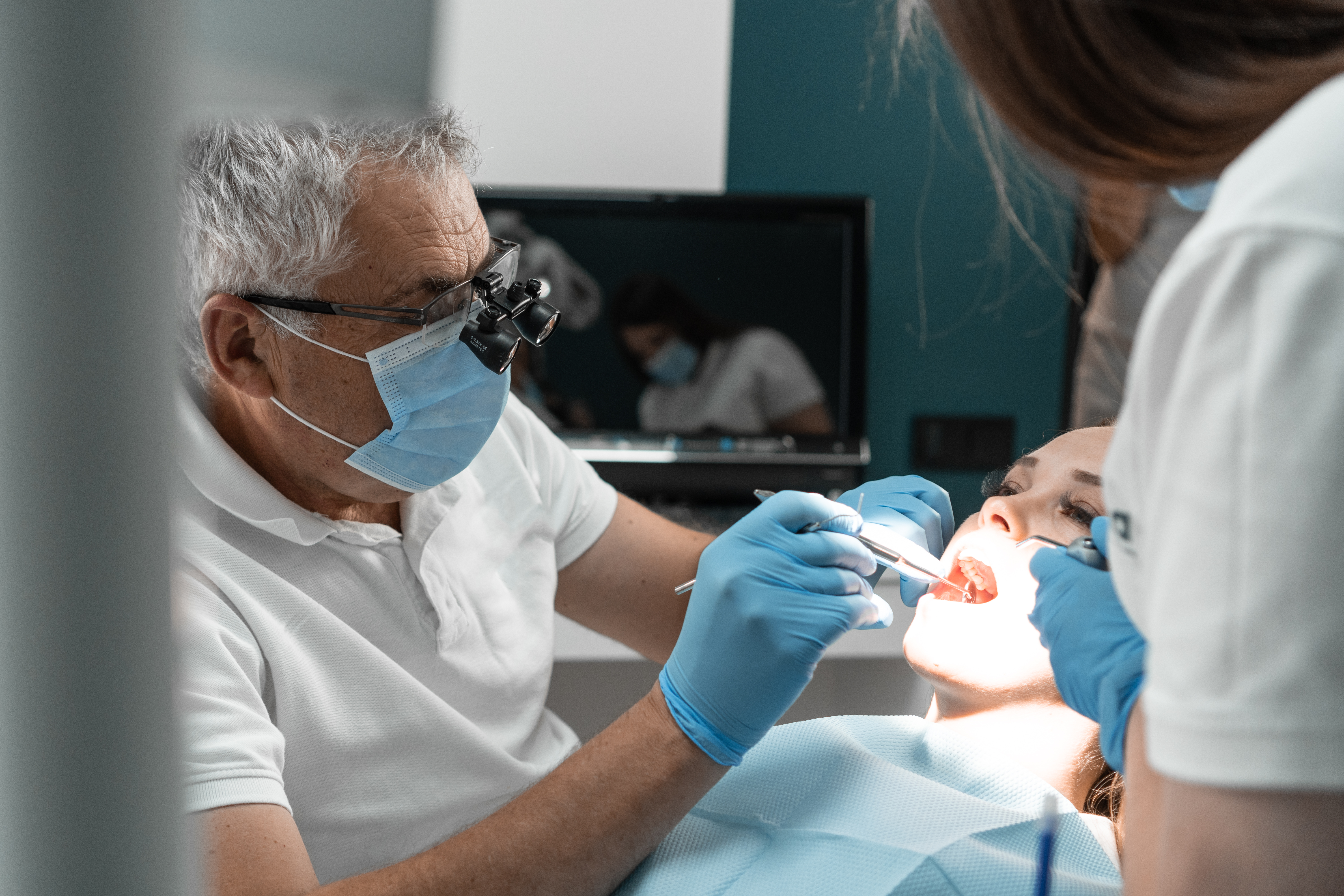 Tehnologie laser în stomatologie